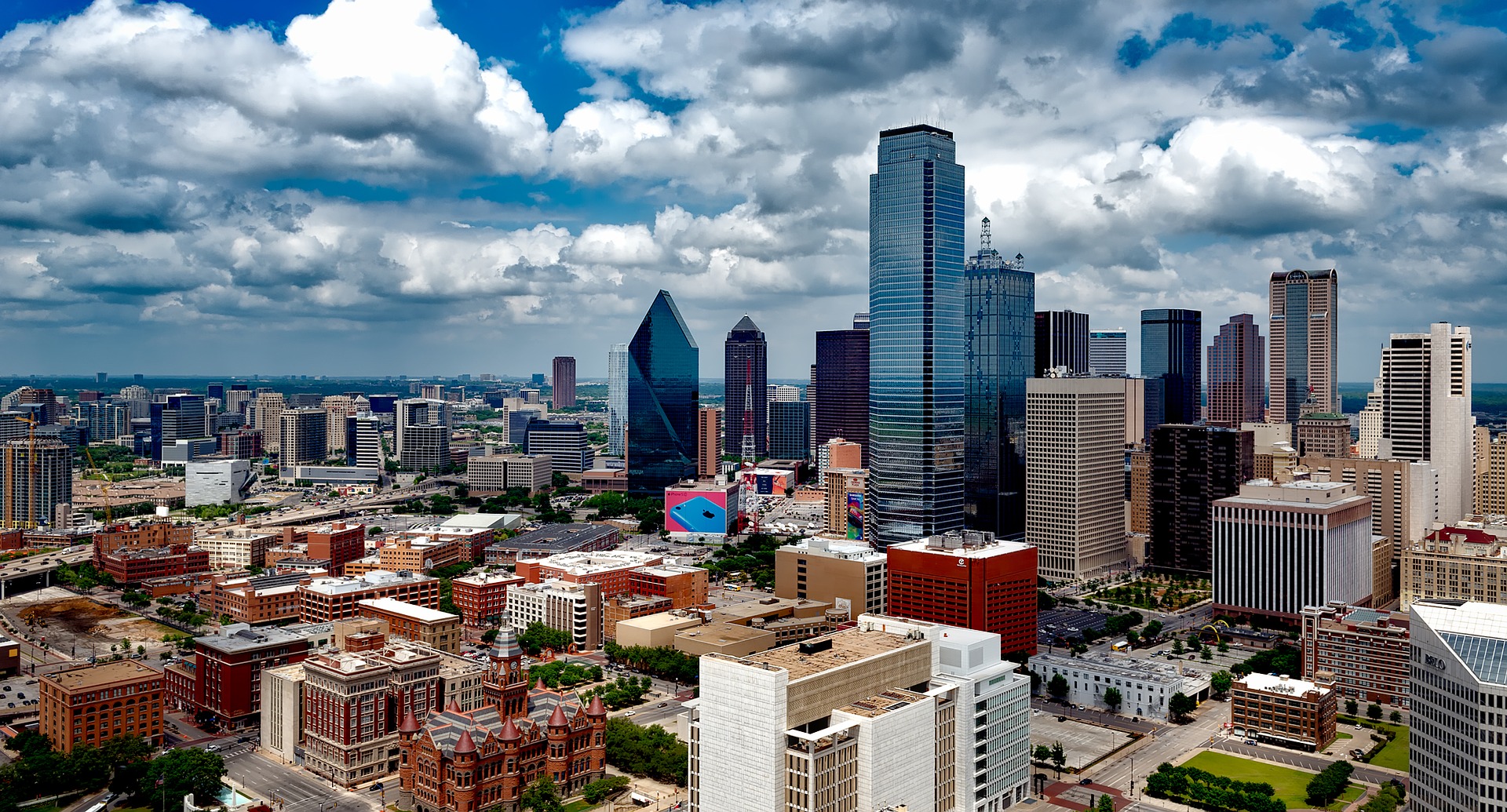 dallas-1740681_1920