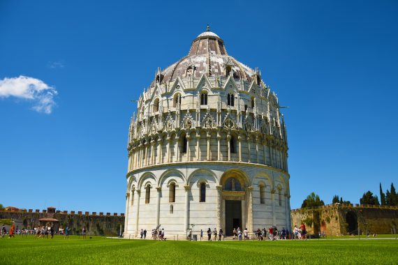 Pisa Tourist Guide